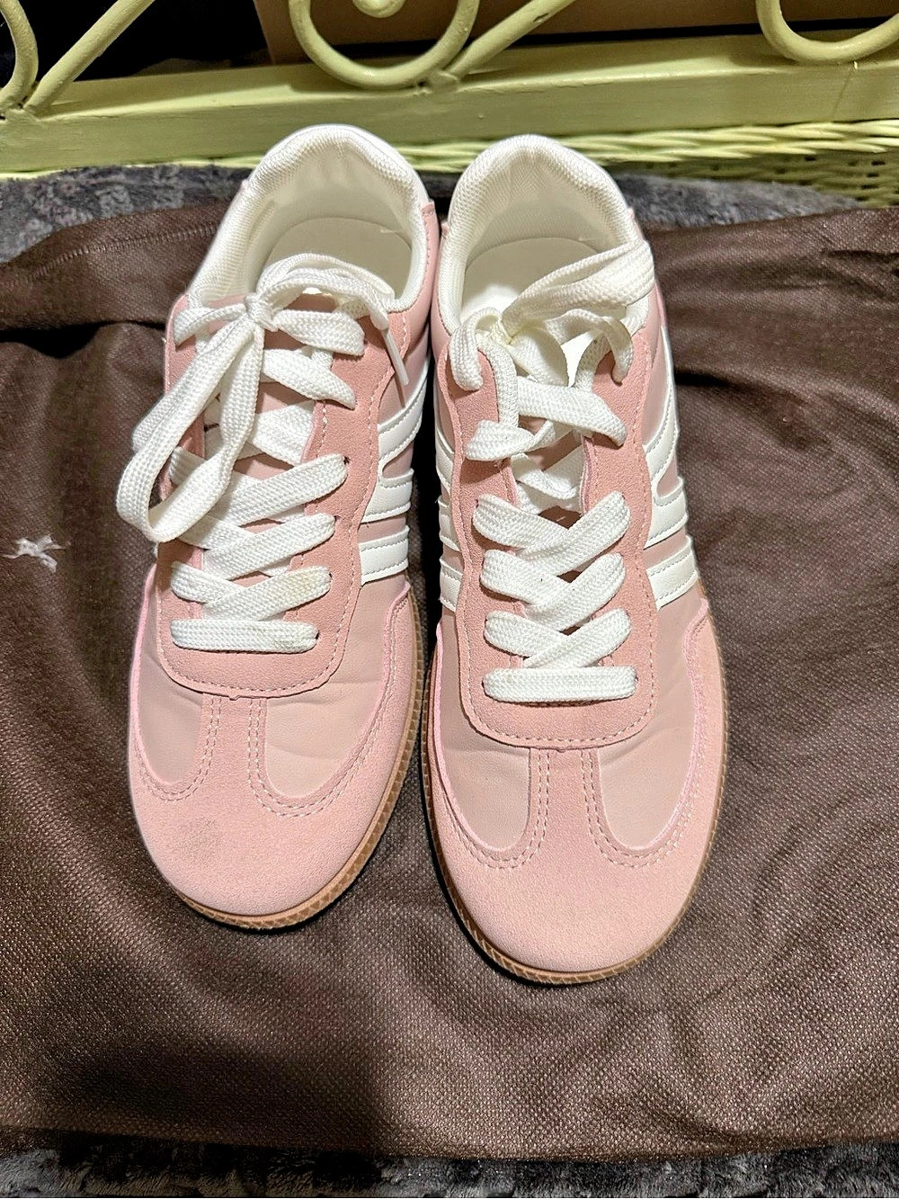 Pink & White Sneakers EU 37 Like New